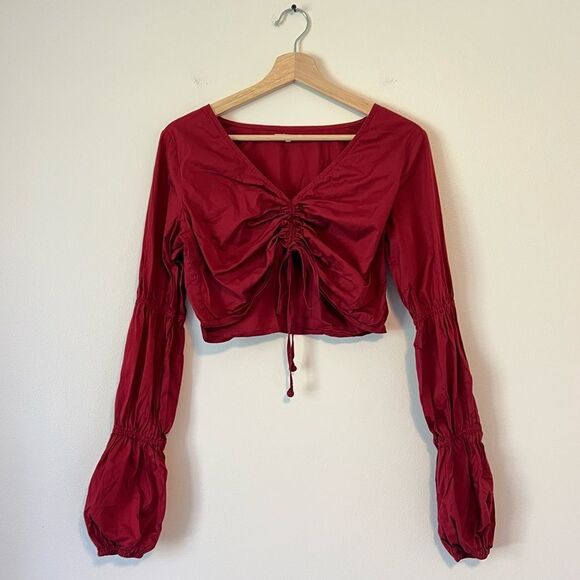 Tularosa Ava Cinched Long Sleeve Crop Top in Wine Size Small - Picture 4 of 9